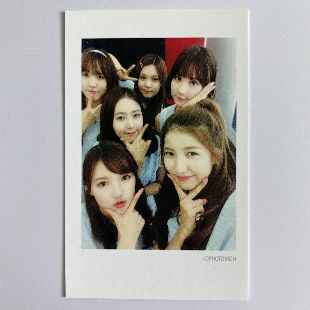 GFRIEND 'LOL' MWAVE MEET & GREET POLAROID PHOTOCARD - VERSION A